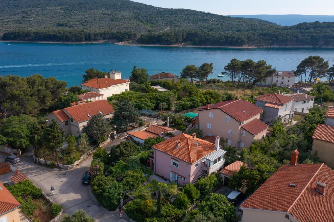 Apartments Bura & Jugo, Cres, Without Stress Exterior foto